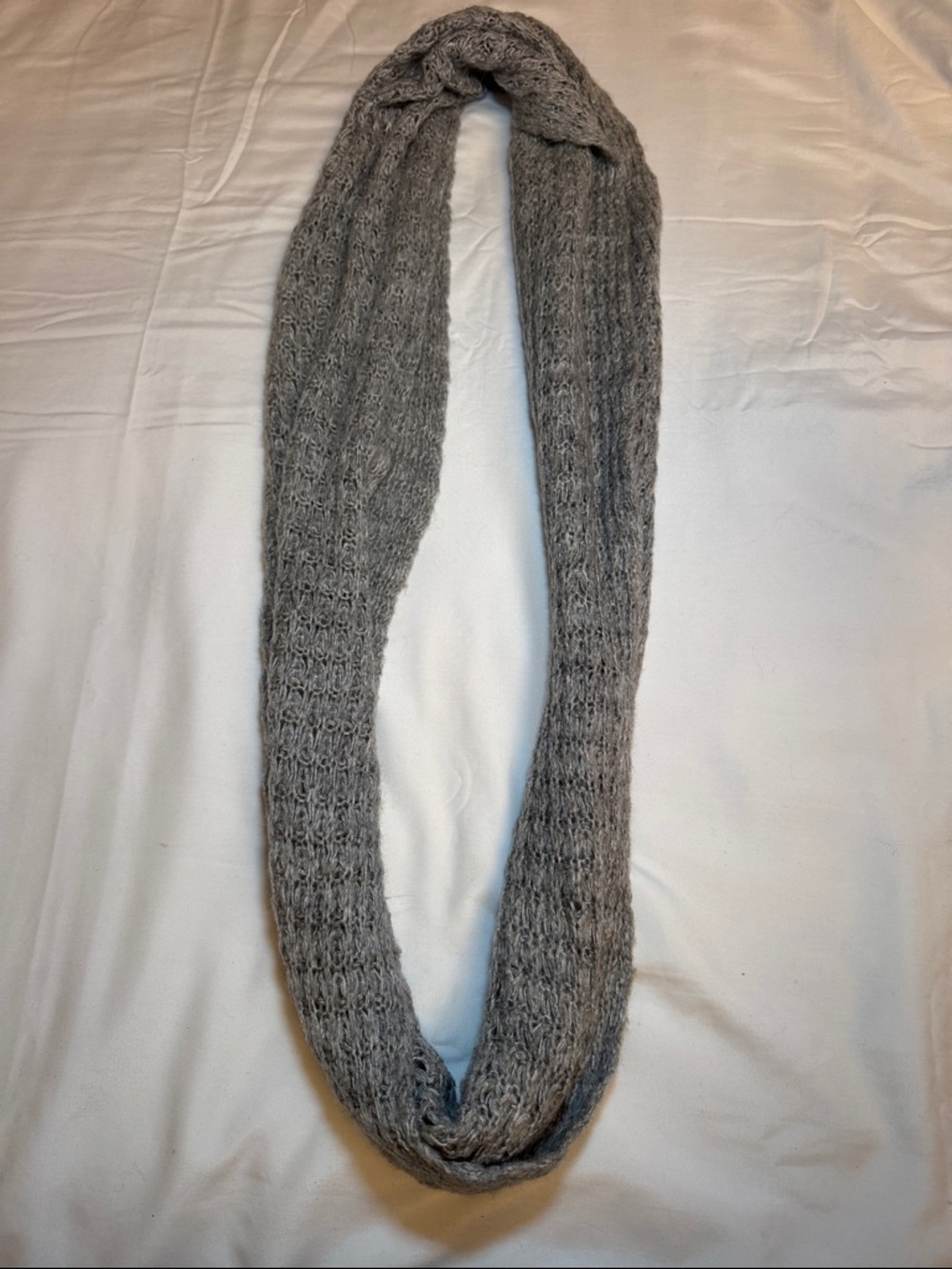 Cotton On Heather Gray Knit Infinity Scarf - Picture 4 of 5